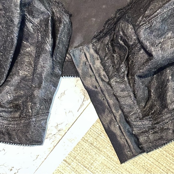 Full Figure Women’s Bra 46DD Black Lace Mesh Wireless Posture Support 2 Row Hook - Picture 11 of 11